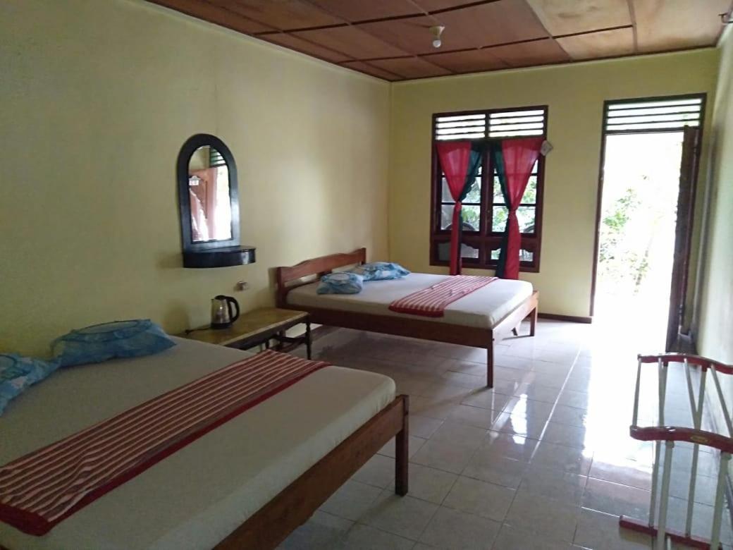 Sibayak Guesthouse Tuk Tuk Ngoại thất bức ảnh